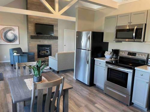 Premier Cottages By Amish Country Lodging