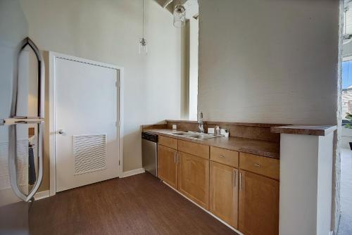 Apartamento Frontdesk I Sycamore Place Apts Downtown Cincinnati