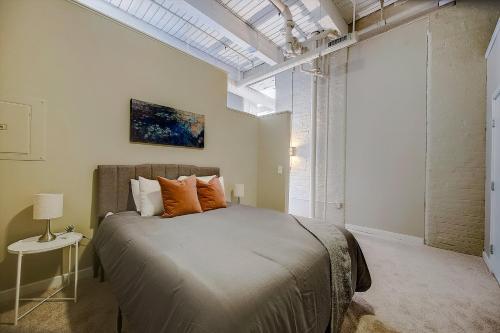 Apartamento Frontdesk I Sycamore Place Apts Downtown Cincinnati