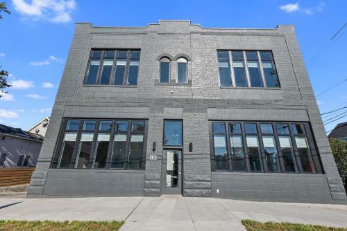 402f Jefferson Ave - Beautiful 4 Bed, 3 Bath Condo