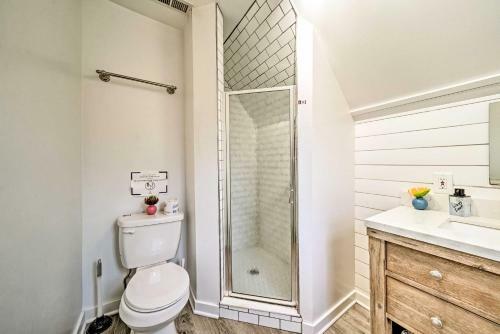 Updated Columbus Guest House Walk To Dining!