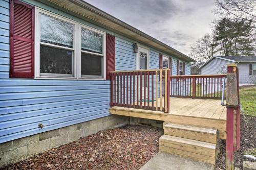 Family House With Game Room, Deck And Hot Tub!