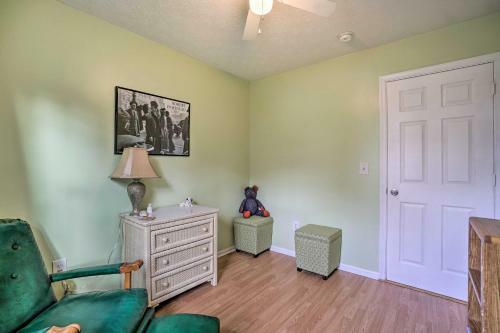 Family House With Game Room, Deck And Hot Tub!