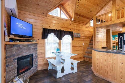 The Country Cottage In The Hocking Hills