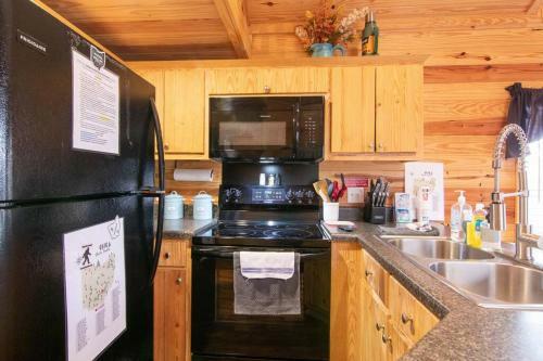 The Country Cottage In The Hocking Hills