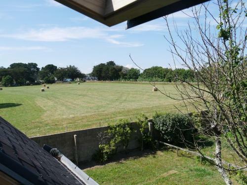 Villa Les Pieds Dans L'eau � Larmor Baden, Maison Za� Za�