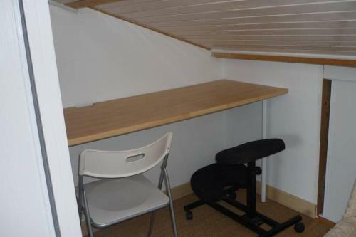 Apartamento T1 Bis Duplex � 2 Pas de La Plage � Larmor-plage