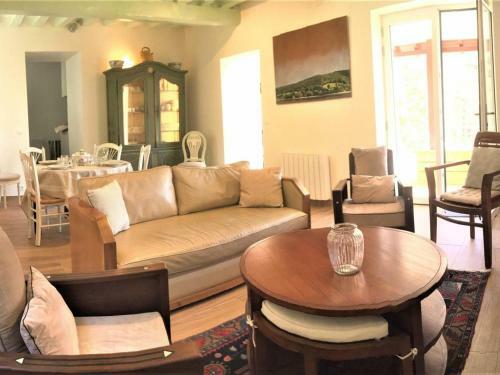 G�te La Roche-guyon, 4 Pi�ces, 6 Personnes - Fr-1-649-8
