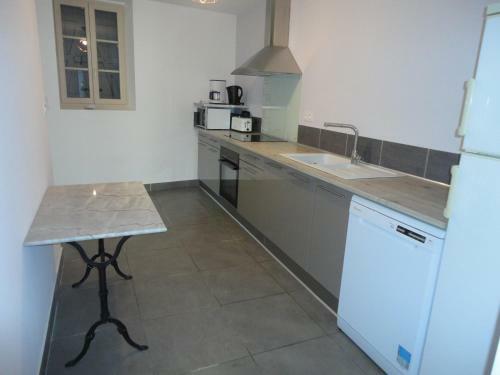 G�te Les Pyr�n�ales Dans Le Madiranais