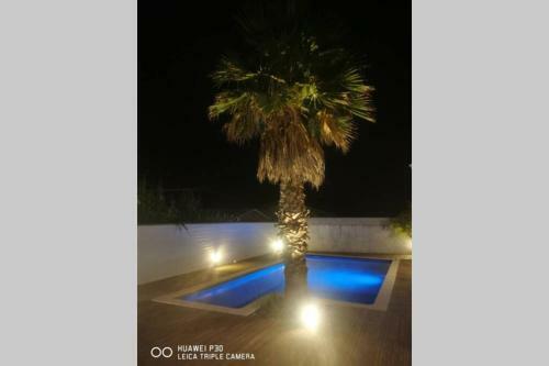 Grande Villa R�nov�e, Proche Des Plages