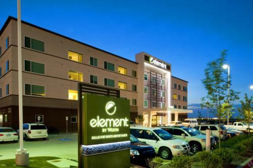 Hotel Element Dfw North