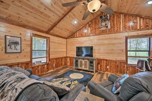 Cozy Broken Bow Cabin, Walk To Lukfata Creek!