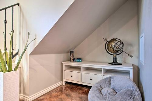 Edmond Oasis With Rooftop Lounge Walk To Dtwn!