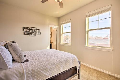 Edmond Oasis With Rooftop Lounge Walk To Dtwn!