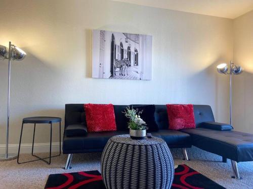 Entire Apartment Comfortable And Cozy