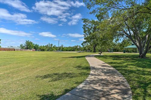 Okc Home With Fenced-in Backyard And Pool Table