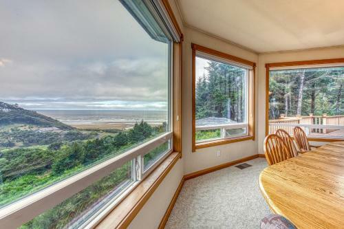 Agate Beach Haven - 4 Bed 4 Bath Vacation Home In Bandon