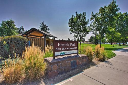 Bend Home With Private Yard, About 2 Mi To Dtwn!