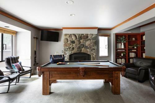 Salishan Lane - Skylight