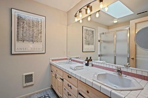 6 Todd Lane Home