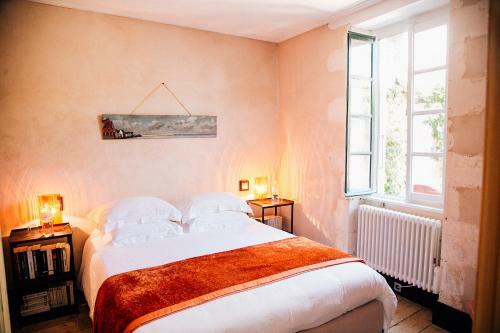 Autre Regard R�thais Charme Jardin Exceptionnel