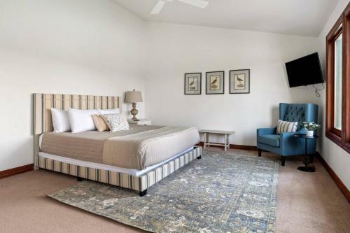 Blue Lake Villa