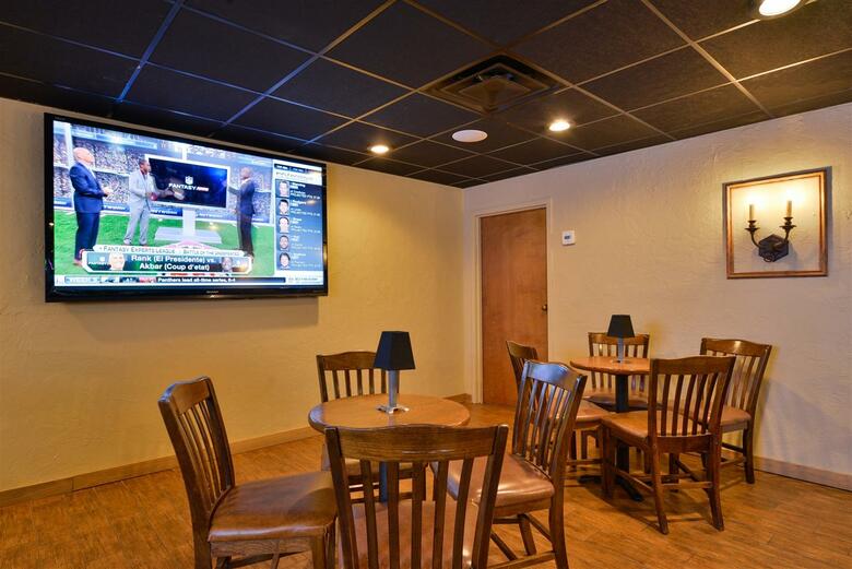 Hotel Best Western Plus Saddleback Inn And Conference Center