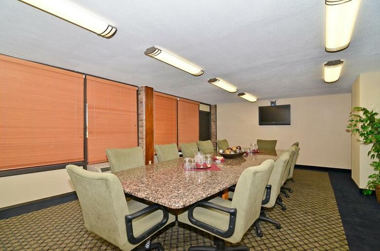Hotel Best Western Plus Saddleback Inn And Conference Center