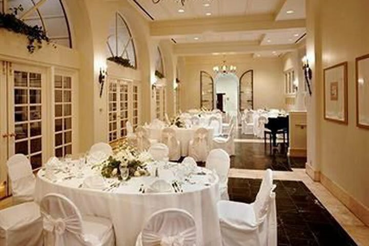 Hotel Waterford Marriott