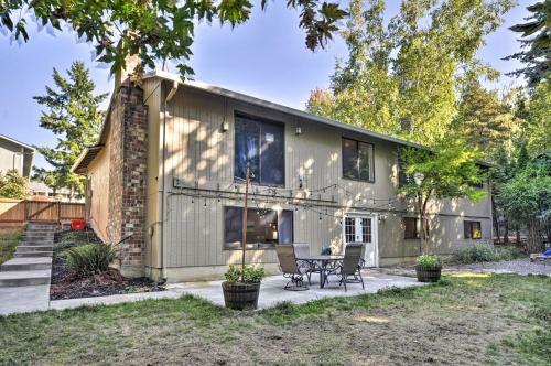 Apartamento Lush Gresham Sanctuary With Cozy Backyard Patio