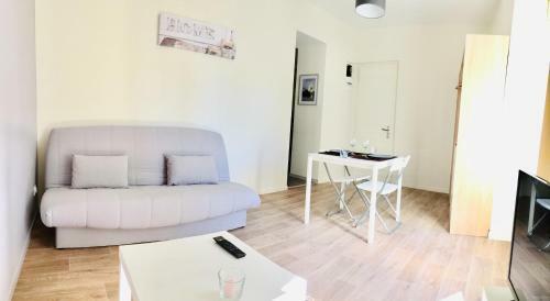 Apartamento Appartement Gare & Hyper Centre - Wifi - Proche Tramway