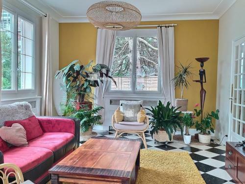 Bed & Breakfast Chambre D'h�tes Et de Charme Piscine Parking Wifi