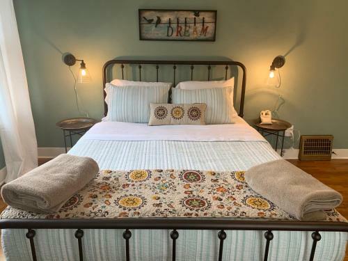 Hostal Riverpath Inn