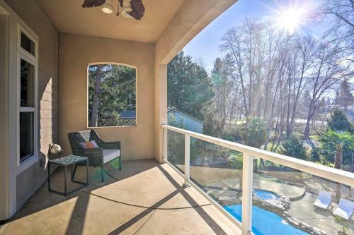 Luxe Grants Pass Getaway With Riverfront Views!