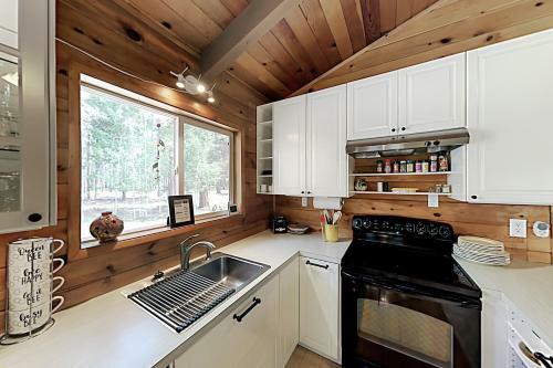 Green Acre Retreat