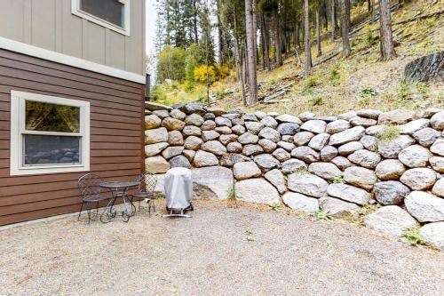 Arapahoe Lodge Lower