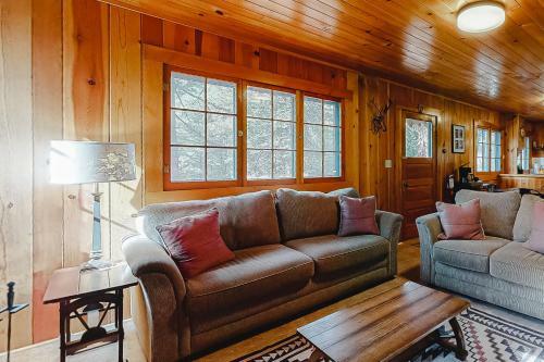 Knotty Pine Cabin
