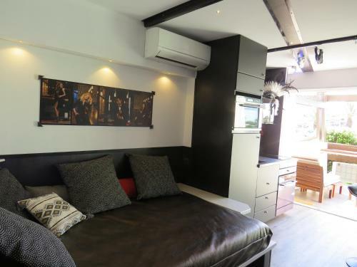 Apartment Naturist Cap Carbone