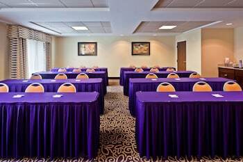 Holiday Inn Express Hotel & Suites Chattanooga Hixson