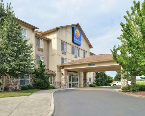 Hotel Comfort Inn & Suites