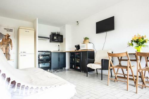 Apartamento Nice Apt With Balcony Near The Beach