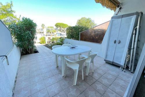 Belle Marina Ensoleill�e Avec Jardin