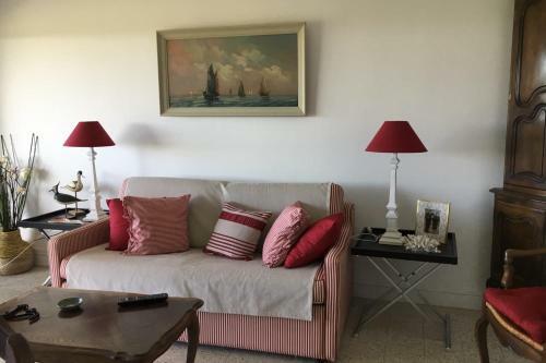 Apartamento Apt For 5 With Balcony 400m From The Beach