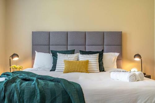 Villa Modern Home, Four Bedrooms, King Beds