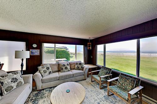 Water's Edge Oceanside Home