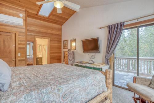 Cedar Cove Lodge
