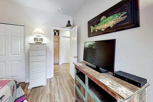 Woodpecker Lookout