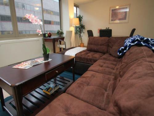 Luxury Two-bedroom Apartment By Rittenhouse