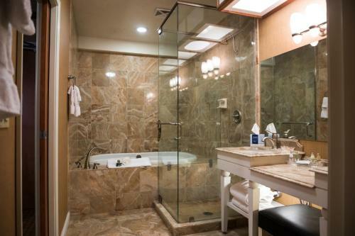 Mineral Palace Hotel & Gaming