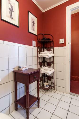 La Reserve Bed And Breakfast